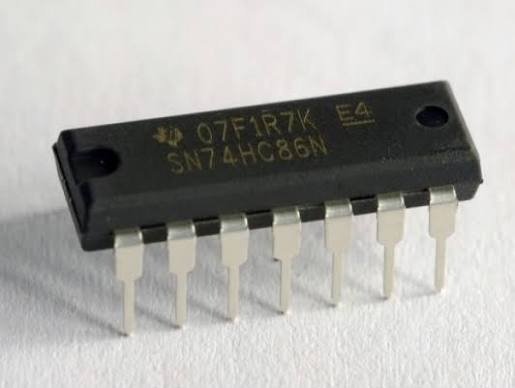IC 7486 Quad 2-Input XOR Gate DIP-14 Logic IC media 1